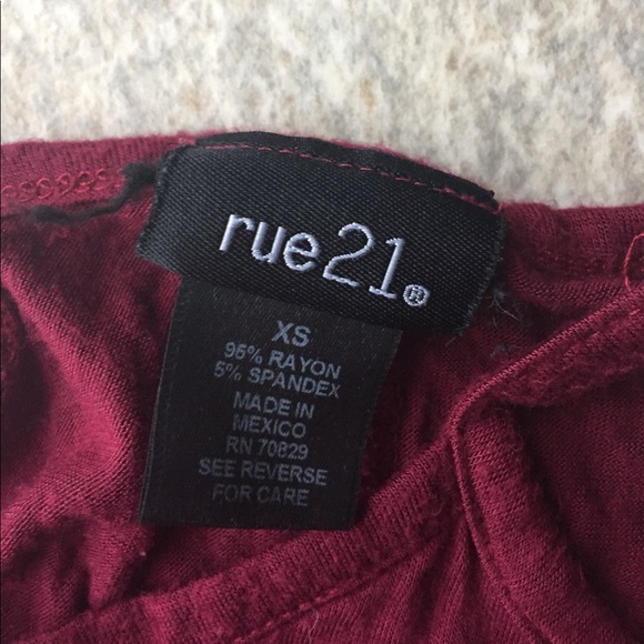 Halter tank top! - Picture 3 of 4